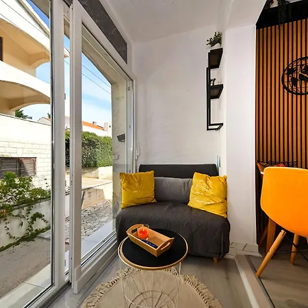 Dalapado By Interhome Zara